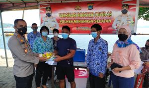 Vaksinasi Polres Minsel